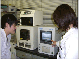 学生2