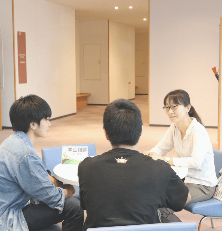 Connect with the Future 動物と人をつなぎ、都市と地方をつなぐ、獣医・生命科学の情報発信拠点