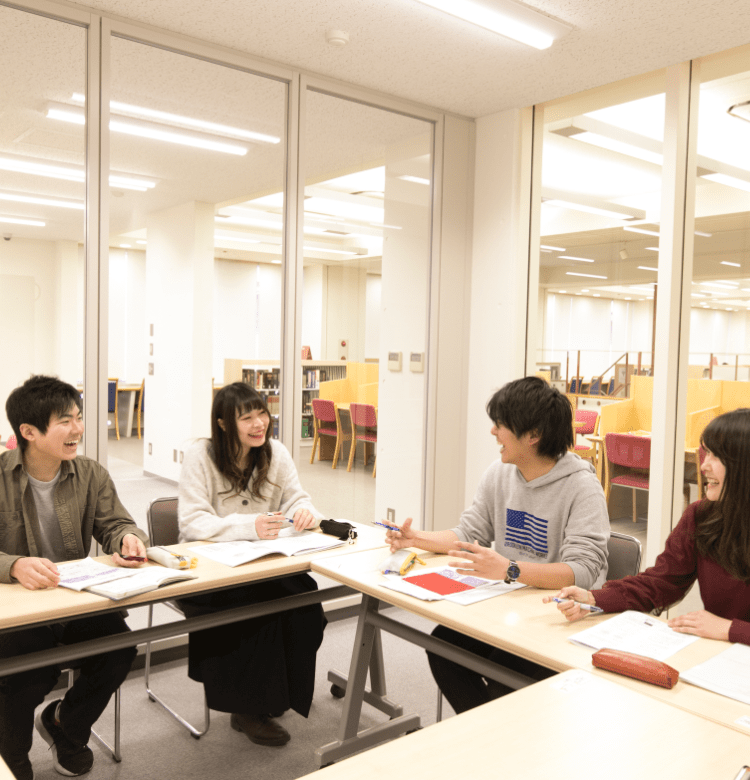 Connect with the Future 動物と人をつなぎ、都市と地方をつなぐ、獣医・生命科学の情報発信拠点