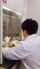 研究